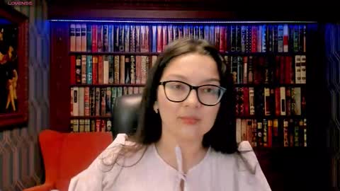 Snapshot of zarifabevi chatting on October 19, 2025, 9:48 pm Zarifa online show from October 19, 2025, 9:48 pm