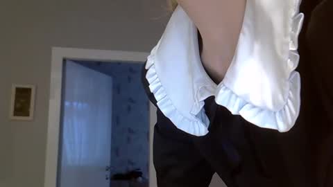 Zarina Swift online show from November 9, 2025, 10:13 am