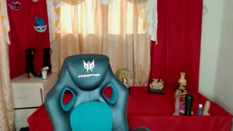 Zarry Zey online show from November 1, 2025, 3:30 am