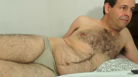 Snapshot of zasss40 chatting on February 6, 2025, 7:35 am Alex online show from February 6, 2025, 7:35 am