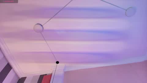 zatinmartin online show from December 14, 2025, 8:02 pm