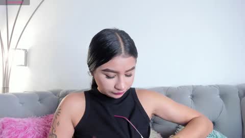 Snapshot of zayda_ chatting on January 4, 2025, 7:02 pm Zayda online show from January 4, 2025, 7:02 pm