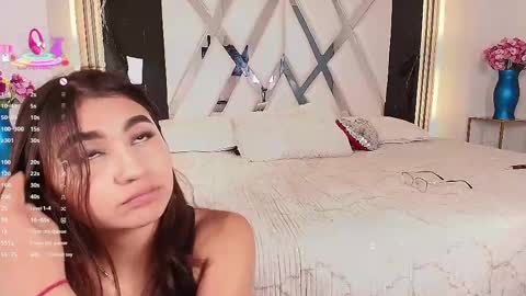 Snapshot of zayda_ chatting on March 6, 2025, 1:48 am Zayda online show from March 6, 2025, 1:48 am