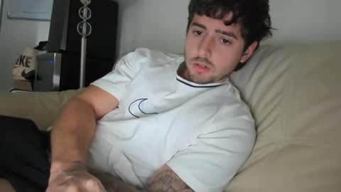 Snapshot of zaylanez chatting on January 5, 2025, 6:24 pm Zay lanez online show from January 5, 2025, 6:24 pm