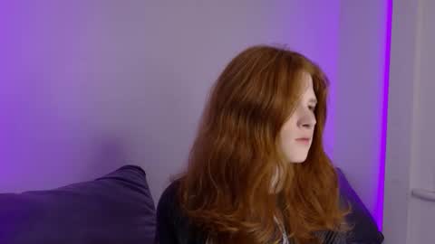 Snapshot of zaynginger chatting on November 8, 2025, 10:37 am ZAYN online show from November 8, 2025, 10:37 am