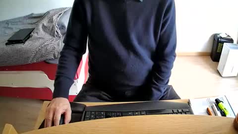 zebulon2023 online show from November 13, 2025, 12:26 pm