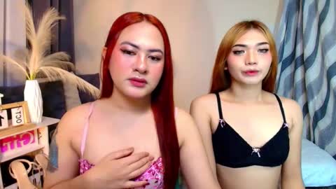 Snapshot of zeinabharakeh chatting on October 19, 2025, 12:50 pm your sexy hot fucking zebby online show from October 19, 2025, 12:50 pm