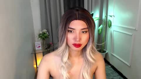 zelainalovetocum online show from January 24, 2025, 3:00 am