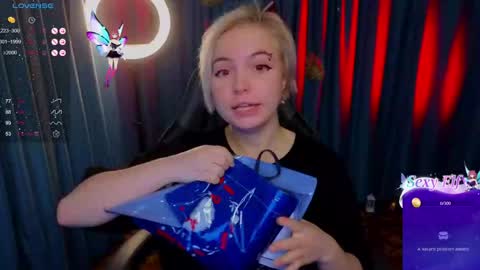 Zelda online show from December 29, 2024, 12:45 pm