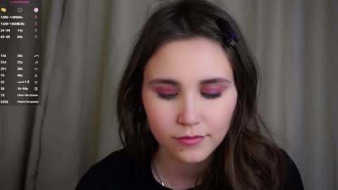 Snapshot of zeldaes chatting on November 23, 2025, 1:27 am Emilia online show from November 23, 2025, 1:27 am