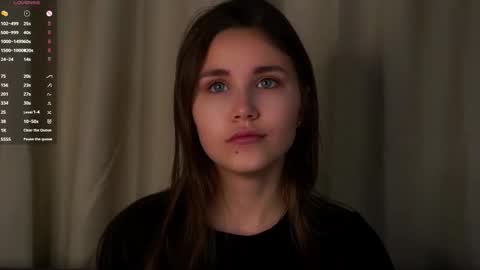 Snapshot of zeldaes chatting on November 26, 2025, 10:55 pm Emilia online show from November 26, 2025, 10:55 pm