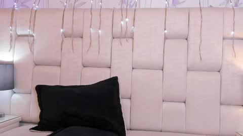 Zendaya online show from December 28, 2024, 2:33 am