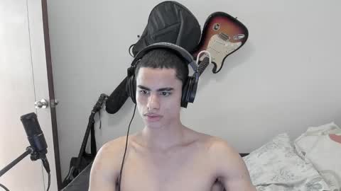 Snapshot of zenhzu chatting on January 13, 2025, 3:15 pm zenzhu online show from January 13, 2025, 3:15 pm