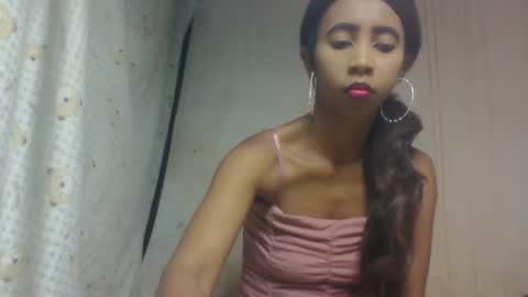 zeolineess online show from October 2, 2025, 9:22 pm