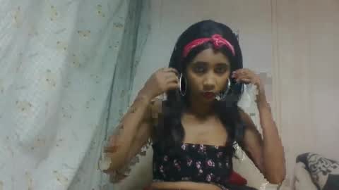 zeolineess online show from October 8, 2025, 7:28 am