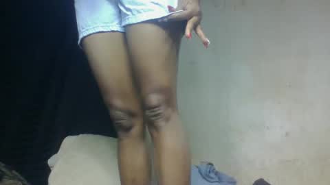 zeolineess online show from October 14, 2025, 4:19 pm