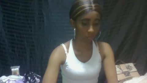 zeolineess online show from November 1, 2025, 12:45 am