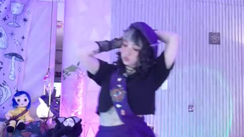 Snapshot of zephirah_abney chatting on November 20, 2025, 2:50 pm online show from November 20, 2025, 2:50 pm