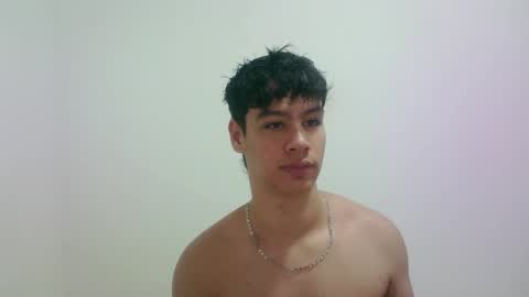 zeus_183 online show from October 28, 2025, 1:20 am