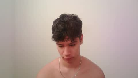 zeus_183 online show from October 30, 2025, 2:18 pm