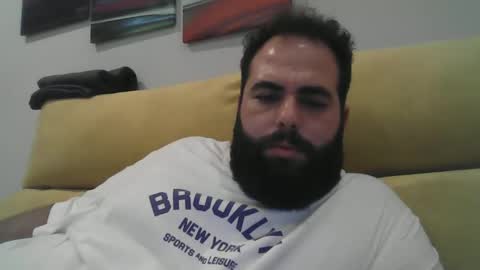 Snapshot of zeusateneo chatting on December 15, 2024, 12:29 am Zeus online show from December 15, 2024, 12:29 am