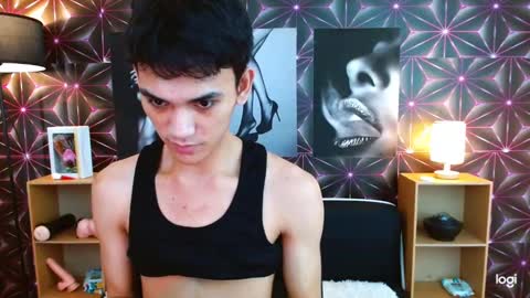 Snapshot of zevierbalte chatting on March 12, 2025, 6:18 am zavier skinny asian online show from March 12, 2025, 6:18 am
