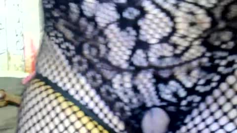 ZHAMIRA  ANDRES online show from December 29, 2024, 7:28 am