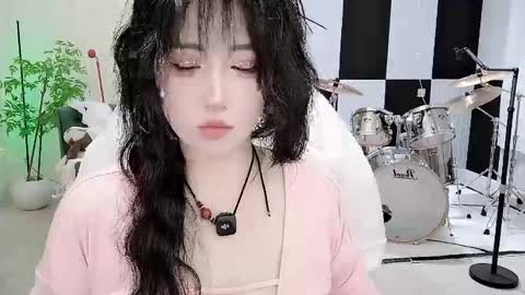 Snapshot of zhen0 chatting on October 2, 2025, 8:21 am zhen online show from October 2, 2025, 8:21 am