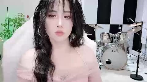 Snapshot of zhen0 chatting on October 7, 2025, 5:32 pm zhen online show from October 7, 2025, 5:32 pm