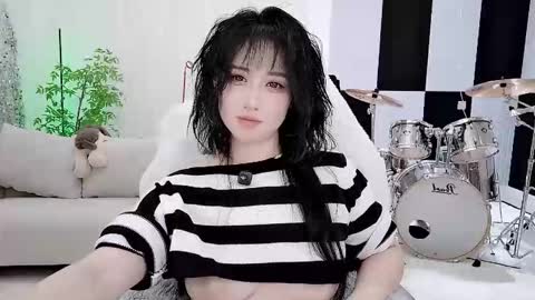 Snapshot of zhen0 chatting on October 20, 2025, 2:06 pm zhen online show from October 20, 2025, 2:06 pm