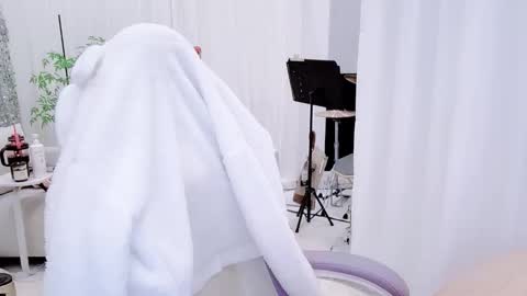 Snapshot of zhen0 chatting on November 16, 2025, 7:14 am zhen online show from November 16, 2025, 7:14 am