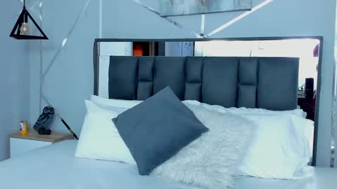 Snapshot of ziamiller chatting on February 18, 2025, 12:17 pm zia online show from February 18, 2025, 12:17 pm