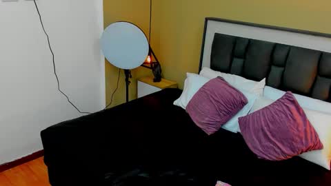 Snapshot of ziamiller chatting on September 14, 2025, 11:09 am zia online show from September 14, 2025, 11:09 am