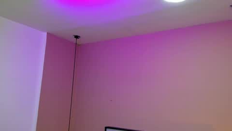 Snapshot of ziamiller chatting on September 25, 2025, 11:03 am zia online show from September 25, 2025, 11:03 am