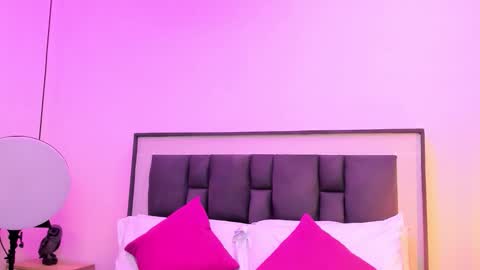 Snapshot of ziamiller chatting on October 8, 2025, 11:19 am zia online show from October 8, 2025, 11:19 am