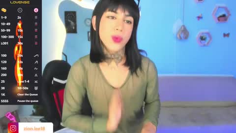 Snapshot of zion__lee chatting on February 19, 2025, 7:48 pm Zion online show from February 19, 2025, 7:48 pm