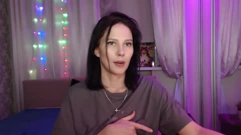 Snapshot of zlatagoddess chatting on February 15, 2025, 6:23 pm Zlata online show from February 15, 2025, 6:23 pm