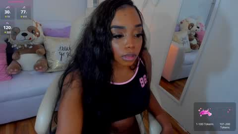 Zobe Love online show from February 4, 2025, 10:02 pm