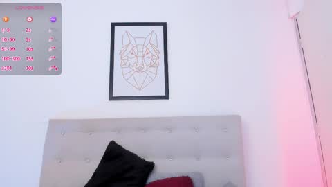 zoe online show from March 4, 2025, 8:49 pm