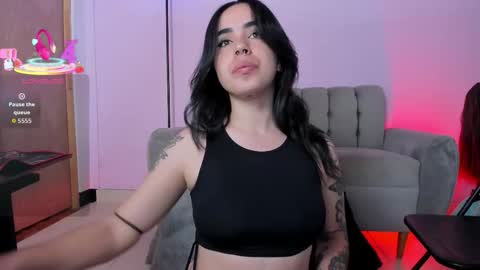 zoe online show from November 27, 2025, 2:41 pm