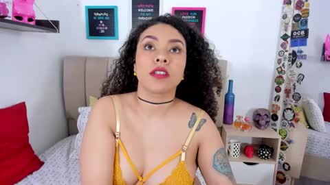 Zoe Gruber online show from January 25, 2025, 3:09 am