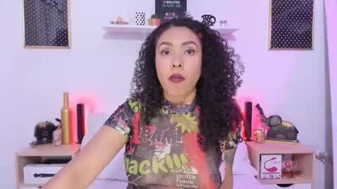 Zoe Gruber online show from October 16, 2025, 6:31 pm