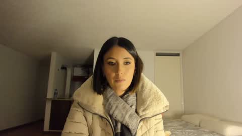 ZOE online show from December 20, 2024, 2:52 am