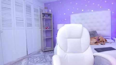 Snapshot of zoe_kravitx chatting on March 8, 2025, 2:51 pm CAMILA online show from March 8, 2025, 2:51 pm