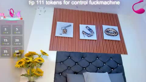 Zoe online show from November 13, 2025, 8:52 pm