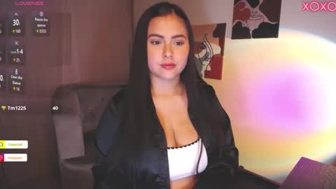 Zoe Bolton online show from December 6, 2024, 2:06 pm