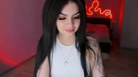 zoedrift online show from October 29, 2025, 12:07 pm