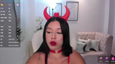 Snapshot of zoee_jackson chatting on January 13, 2025, 6:38 pm  zoee jackson online show from January 13, 2025, 6:38 pm