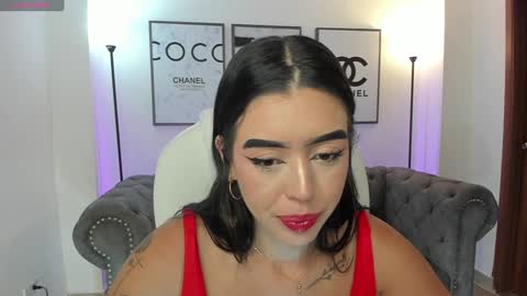 Snapshot of zoee_jackson chatting on February 3, 2025, 6:49 pm  zoee jackson online show from February 3, 2025, 6:49 pm