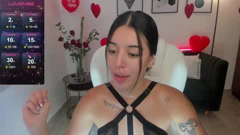 Snapshot of zoee_jackson chatting on February 17, 2025, 6:59 pm  zoee jackson online show from February 17, 2025, 6:59 pm